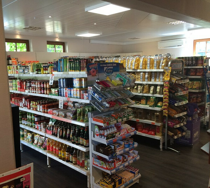 Innenansicht Dorfladen Hailfingen