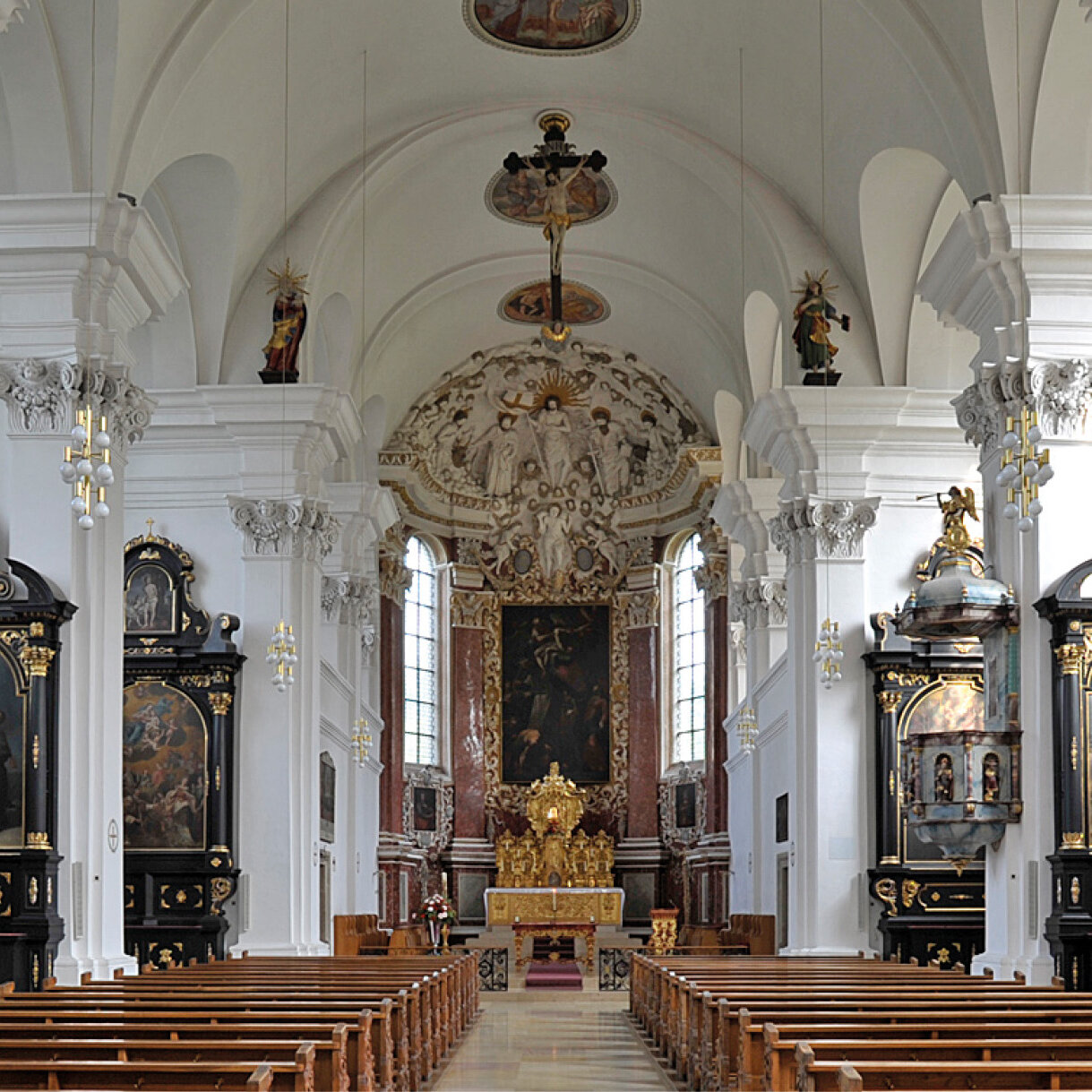 Innenansicht der Wallfahrtskirche im Weggental