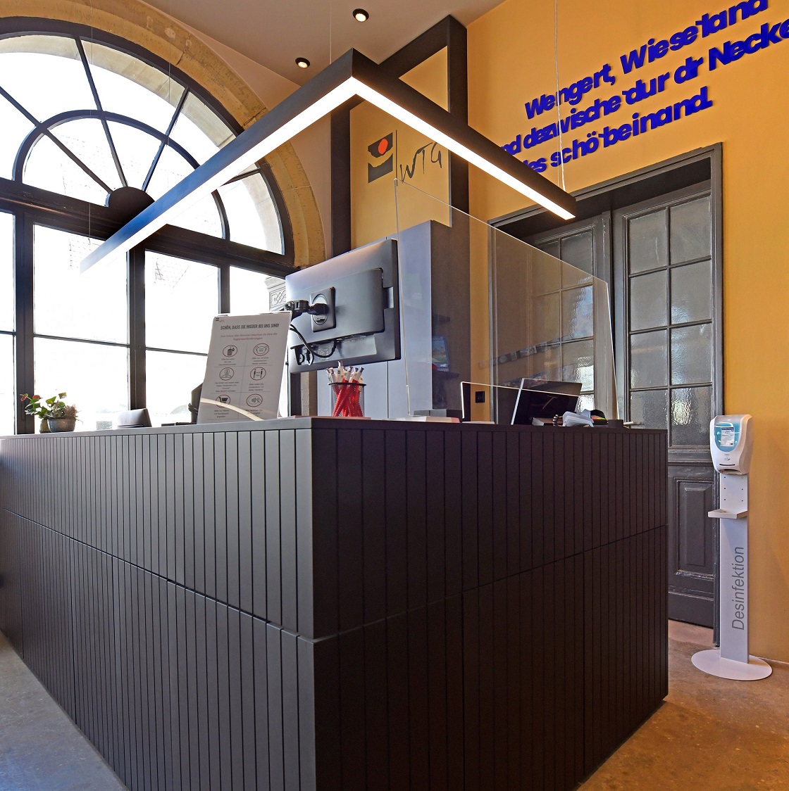 WTG Infopunkt im Bahnhof Rottenburg